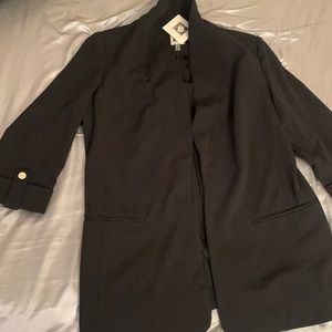 Anne Klein beautiful blazer size medium NWT